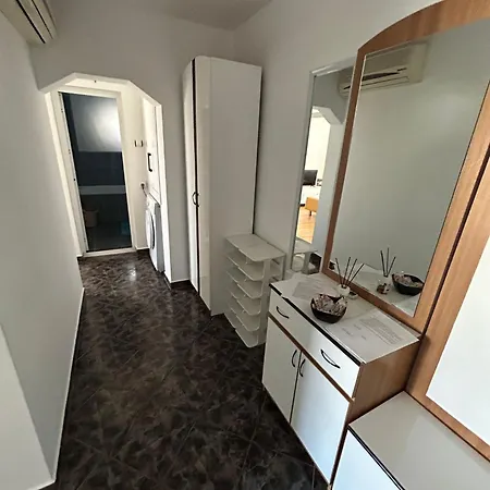 Sj Apartment Tulcea Exterior photo