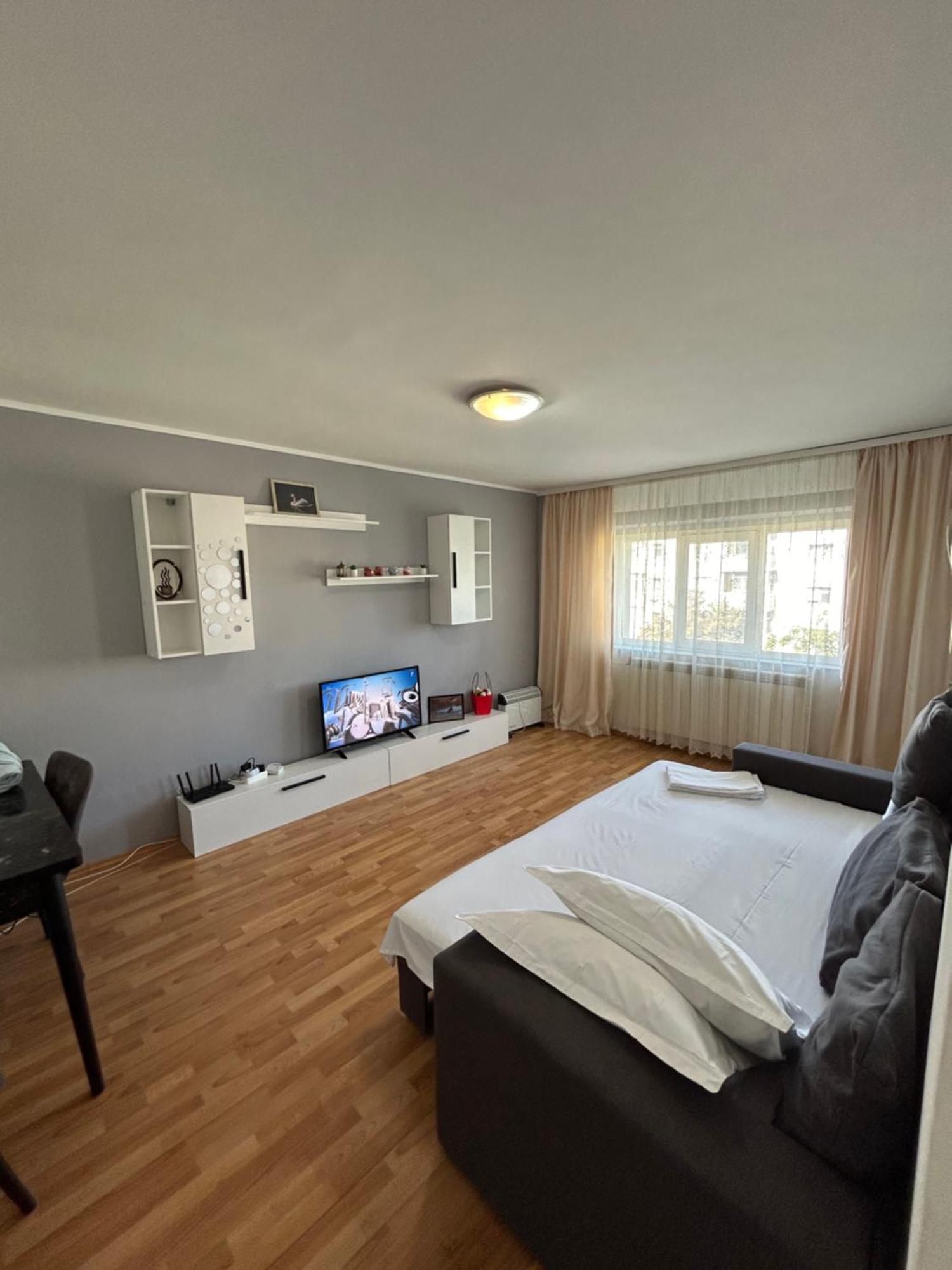 Sj Apartment *